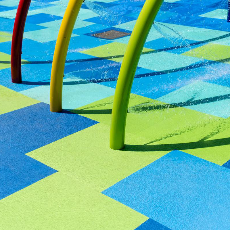 Life Floor at a splash pad